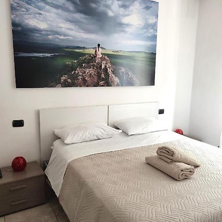 Easy Stay Verona Rooms Eksteriør billede